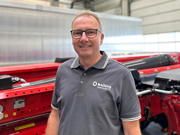 Einkaufsleitung der Reiling Nutzfahrzeugtechnik Manfred Schulte Einkaufsleitung der Reiling Nutzfahrzeugtechnik Manfred Schulte