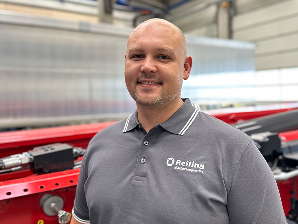 Serviceberater der Reiling Nutzfahrzeugtechnik Oskar Becker