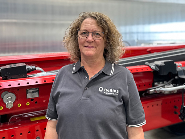 Auftragswesen der Reiling Nutzfahrzeugtechnik Kirstin Schulz Auftragswesen der Reiling Nutzfahrzeugtechnik Kirstin Schulz